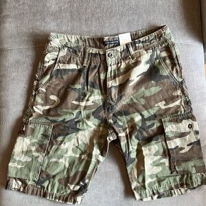 NWT Lucky brand 11” Tencile Cargo Short size 32